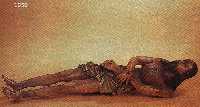 GRABCHRISTUS, RHEINFRäNKISCH, UM 1580-1620, LINDENHOLZ GESCHNITZT, IM 18. UND 19. JH. üBERMALT, AUF DER BRUST RELIQUIENBEHäLTER MIT ...