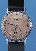 KONVOLUT: 2 OMEGA HERRENARMBANDUHREN, BEIDE EDELST., BöDEN U. GLASR. GEDR., ORIG.- BLäTTER FL., 1X KAL. 30T2, 15 ST., KOMP.-UNR.,GEBL. ...