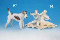 PORZELLANFIGUR, ROSENTHAL, UM 1940, TERRIER,SPARSAME NATURAL. BEMALUNG, H. CA. 25,5, L. CA. 24 CM, ENTW. VERMUTLICH KäRNER