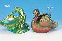 SCHALE IN FORM EINES SCHWANES, SIGN. GAZIELLO,VALLAURIS, UM 1900, KERAMIK, REICH LüSTR., H. CA. 11,5 CM