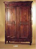 SCHRANK, FRANKREICH, UM 1820, NUßBAUM MASSIVKASSETTIERT, 230 X 160 X 67 CM, ALTERSSCHäDEN  BODEN ...