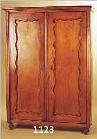 SCHRANK, WOHL ÖSTERREICH/UNGARN, UM 1870, EICHE MASSIV, VERTIEFTE TüRFüLLUNGEN, ALTERSBEDINGT BESCHäDIGT, OHNE SCHLüSSEL, H. 173 CM