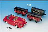 DREI EISENBAHNWAGGONS, MäRKLIN, UM 1932, BLECH, BUNT LITHOGRAFIERT, L. CA. 17 CM, L. ALTERSSP., SPUR 1