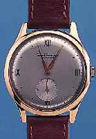 GIRARD PERREGAUX HERRENARMBANDUHR, SCHWEIZ UM 1954, METALL ROSE-VERG., VERS. BLATT L. DELLIG BEI 4, BODEN U. GLASR. GEDR., 17 ST., ...