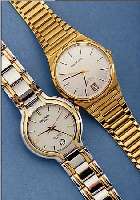KONVOLUT: 5 SAPHIRA HERRENARMBANDUHREN, QUARTZ, ALLE ZENTRALSEK. U. DATUM, VERSCH. DESIGN (STAHL VERCHR., VERG.), UNGETR. LAGER- W., NACH ...