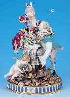 PORZELLANGRUPPE, MEISSEN, 19. JH., PORZEL- LAN, KAVALIER U. DAME VOR ZERBROCHENER BRüCKE,FLANKIERT VON ZWEI PUTTI, BUNTE BEMALUNG, ...
