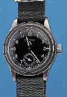 LONGINES MILITäRARMBANDUHR, REF.-NR. 1960/ 104, SCHWEIZ UM 1938, EDELST., BODEN GESCHR., BLATT REST., BASISKAL. 12,68Z, FLACHSPIR., ...