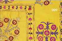 SUSANI-STICKEREI, TURKMENISTAN, SAFRANGELBES BAUMWOLL-GRUNDGEWEBE MIT REICHER FLORALER FLACHSTICH-STICKEREI, EHEMALS WAND- BEHANG, CA. ...