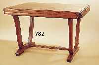 TISCH, DEUTSCH, UM 1920/30, EICHEFURNIER, M. 74 X 109 X 88 CM, L. ALTERSSP.