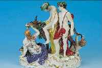 PORZELLANGRUPPE, MEISSEN, UM 1880/90, 21 X 23 CM, BACCHANTENGRUPPE MIT VIER PER- SONEN UND ESEL, BEMALT, GOLD- STAFFAGE, ...