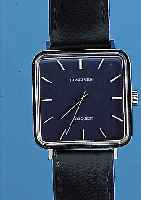 LONGINES HERRENARMBANDUHR CONQUEST, REF.-NR.1020/1/528, SCHWEIZ UM 1980, EDELST. POL., BODEN GEDR., ORIG.-LEDERB. U. STIFTSCHL., WOHL ALTER ...