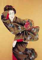 UKIYO-E-MALEREI, CA. 1880-1900, GEMALT AUSSCHLIEßLICH FüR DEN EUROP. MARKT, SEIDE-GUOUCHEMALEREI, M. CA. 73X34 CM, R