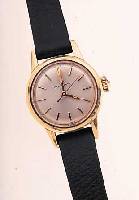 ETERNA MATIC DAMENARMBANDUHR, SCHWEIZ UM 1962, EDELST., BODEN GESCHR., MASSIV GG-LüNET-TE, STARKE GG-SCHULTERN, LEDERB. NEU, VERS. BLATT, KAL. ...