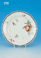 TIEFER TELLER, FRANKENTHAL, UM 1770, PORZELLAN, FEINE BUNTE BEMALUNG VON OBST, NüSSEN UND BLUMEN, BOUQUET U. STREUBLUMEN, ...