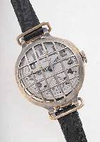 OMEGA ARMBANDUHR, NICKEL, UM 1915, SCHAR- NIERBODEN, GLASR. GEDR., SCHARNIERBANDANST., ORIG.-EMAILBL. REP. BEI 4, WERK VERG., 15 ST.,KOMP.-UNR., ...