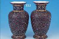 PAAR ZIERVASEN, METTLACH, 1899, STEINGUT, ABSTRAKT FLORALER RITZDEKOR, BUNT STAFFIERT, H. 22 CM