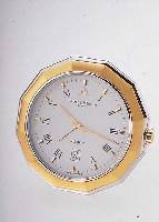 BAUME & MERCIER TISCH/REISEWECKERCHEN RIVIERA QUARTZ, REF.-NR. 130993, SCHWEIZ UM 1990, EDELST. POL., GG-LÜNETTE SAT., AUFSTELL-B., ...