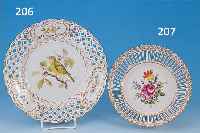 ZIERTELLER, DRESDEN, 2. HäLFTE 20. JH., PORZELLAN, D. 23 CM, RAND MIT DURCHBRUCHARBEIT, ...