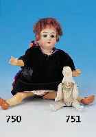 PORZELLANKOPFPUPPE, HEUBACH, UM 1900, NUM. 8192, MASSESTEHKöRPER, H. 16.5 CM, GUT ERHALTEN, MIN. BESPIELT