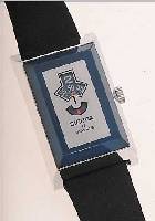 SICURA HERRENARMBANDUHR DIGITAL, SCHWEIZ UM 1972, METALL MASSIV, VERCHR., EDELST.-BODEN GEDR., WOHL UNGETR. LAGERW., 17 ST., HANDAUF- ZUG, ...