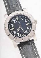 ROYAL NAVY HERRENARMBANDUHR CLASSIC AUTOMATIK, SCHWEIZ UM 1999, EDELST. SAT., ORIG.-ETUI, BODEN GESCHR., L?NETTE EINS. RAST. DREHB., MINERALFLACHGL., ...
