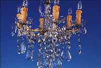 DECKENLEUCHTER, ITALIEN, 50ER JAHRE, GLASUMMANTELE METALLMONTUREN MIT REICHEM FACETTIERTEM GLASBEHANG, SECHS BRENNSTELLEN, D. CA. 46 ...