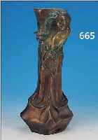 GROßE VASE, ÖSTERREICH, UM 1900, BEZ.: FLORA, SCHWERER BRONZEGUSS MIT RELIE- FIERTEN FRAUENKöPFEN, BEMALT, H. CA. 42 CM