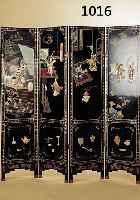 PARAVANT, CHINA, UM 1970, HOLZ, SCHWARZER LACK U.A. SPECKSTEIN, AUF DER VORDERSEITE MIT HALBEDELSTEINEN, DARSTELLUNG VON CHINESISCHEN SZENEN, AUF ...