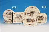 DREI ANBIETSCHALEN UND ZWEI UNTERSETZER, SARREGUEMINES, UM 1910, FAYENCE, BUNT LITHOGRAPHIERT MIT VERSCHIEDENEN SZENEN, SIGN.H. LOUX, D. ...