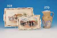 ZWEI PLATTEN, SARREGUEMINES, UM 1910, FAYENCE, BUNT LITHOGRAPHIERT, MIT VERSCH. VIELFIGURIGEN SZENEN, CA. 47 X 28 BZW. 34 X 20 CM, MIN. ...