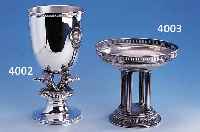 TAFELAUFSATZ, DEUTSCH UM 1910, 800ER SILBER, SCHALE AUF 4 SäULEN, GERIEFT, GLASEINSATZ FEHLT, SEHR DEKORATIV, H CA. 21 CM, D CA. 22 CM, CA. 510 ...