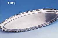 OVALE ANBIETPLATTE, ÖSTERREICH UM 1910, 800ER SILBER, MEISTERMARKE UNGEDEUTET, RAND MIT PERLLEISTE, L. VERBEULT, GEBR.-SP., CA. 1500 G, CA. ...