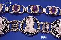 ARMBAND MIT AUSGESäGTEN MüNZEN, SILBER, MüNZEN: NEUPRäGUNGEN MARIA-THERESIA-THALER, SEHR AUFWENDIGE ARBEIT, ZWISCHENTEILE UND ...