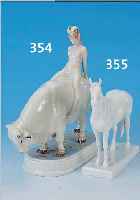 PORZELLANFIGUR, ROSENTHAL, 20ER JAHRE, 2. WAHL, EUROPA AUF DEM STIER, SPARSAM BUNT BEMALT, SOCKEL BEST., H. CA. 25 CM