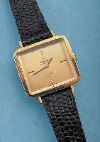 OMEGA DAMENARMBANDUHR DE VILLE AUTOMATIK, REF.-NR. 551/0061, SCHWEIZ UM 1974, METALL HARTVERG., BODEN GEDR., MINERALFLACHGL. FA- CETT., SAT. ...