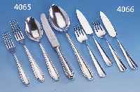 BESTECK FüR 12 PERSONEN, 90ER SILBERAUFLAGE, BEST. AUS: 11 MESSER, 12 GABELN, 12 LöFFEL,12 FRüHSTüCKSMESSER, 12 FRüHSTüCKSGABELN, 12 ...