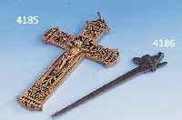 GROßES ANHäNGEKREUZ, SPANIEN ODER FRANKREICH UM 1900, FEINER BRONZEGUß TEILVERGOLDET, BEZ. QUERCIA, VOLLPLASTISCHER KORPUS, L. CA. 19 CM