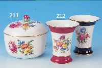 DECKELDOSE, MEISSEN, MARCOLINI, UM 1813, PORZELLAN, MASSE 1, FEINE BUNTE BEMALUNG DEUTSCHE BLUME, DREI GRöSSERE BOUQUETS UND MEHRERE ...