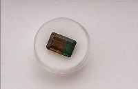TURMALIN-ACHTECK, BICOLOR GRüN-ORANGEBRAUN, CA. 7.64 CT