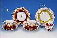 TELLER UND ZUCKERDOSE, MEISSEN, 2. HäLFTE 20. JH., , PORZELLAN, 2. WAHL, 1 X Z.T. ROT STAFFIERT MIT ...