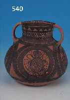 DOPPELHENKELGEFäß, CHINA, NEOLITHIKUM, CA. 3000 V. CHR., KERAMIK, BUNT BEMALT, H. 14 CM, SCHöNES BAUCHIGES TONGEFäß, ...
