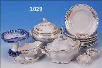 PUPPENGESCHIRR, DEUTSCH, 1900-30ER JAHRE, PORZELLAN, EßGESCHIRR, U.A. 10 TELLER, SCHüSSEL, TERRINE, SAUCIERE, FUßSCHALE ...