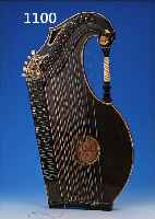 ZITHER, WENZEL HANNABACH SCHöNBACH/EGER, UM 1900-1910, MIT GEDREHTEM GRIFF AUS ELFEN-BEIN, ZISELIERTE VERSILBERTE METALLAPPLIKATIONIM ORIG. ...