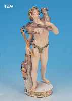 PORZELLANFIGUR, MEISSEN, UM 1880/90, DER HIRTENGOTT PAN, MIT STAB U. GESCHULTERTEM SCHAF, DANEBEN DIE PAN-FLöTE, SEHR SCHöNE BEMALUNG, ...