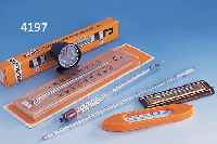 KONVOLUT CA. 68 THERMOMETER AUS OPTIKER- LAGERBESTAND, DARUNTER: GEFRIER-TRUHEN- BADE-, BRATEN-, AUßEN-, DIGITALTHERMOMETER, EHEM. ...