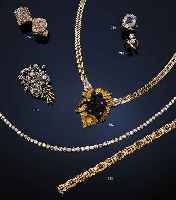 BROSCHE MIT DIAMANTEN, GG/WG 750/000, 54 DIAMANT-ROSEN ZUS. CA. 2 CT, HANDARBEIT, EINZELANFERTIGUNG 50ER JAHRE NACH DEM VORBILD VON 1870/80 ...