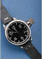 TAUCHERUHR, SOWJETUNION UM 1977, EDELST. POLLIERT, SCHUTZHAUBE F. KRONE SOWIE LüNETTE GESCHR., TEXTIL/KAUTSCHUKBAND, KONTRASTZIFFER-BL., ...