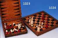 SCHACHSPIEL MIT BRETT, UM 1910, ELFENBEIN, GESCHNITZTE FIGUREN, 1 SATZ ROT GEFASST, IN HOLZKISTE, DAZU SCHACHBRETT (HOLZ), M. 32.5X32.5 CM, L. ...