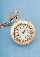 DAMENTASCHEN/ANHäNGEUHR, SCHWEIZ/DEUTSCHL. UM 1908, ROSE-G 585/000, RüCKS. FLORAL VERZ., TEILW. EMAIL. ERKENNB., IM ZENTRUM DEUTL. ...