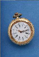 DAMENTASCHEN/ANHäNGEUHR, SCHWEIZ/DEUTSCHL. UM 1908, ROSE-G 585/000, RUNDUMGRAV., MONO- GRAMMSPIEGEL FREI, EMAILBL. FEIN HAARRISSIG, METALLCUV., ...